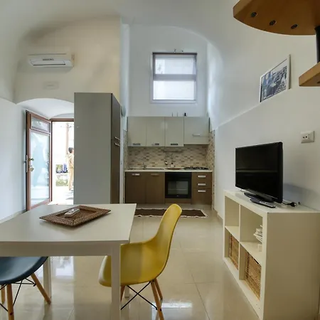 Apartment La Cattedrale Apartments&suite - Affitti Brevi Italia *