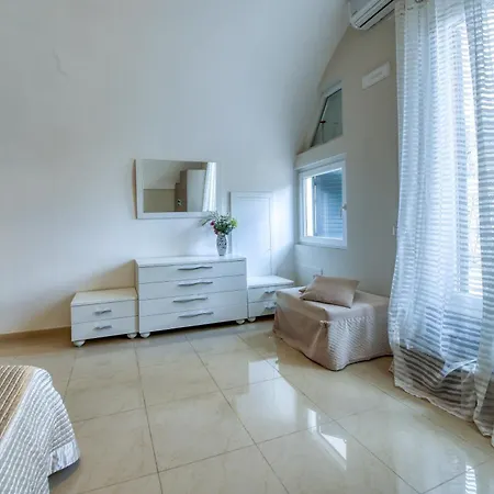 La Cattedrale Apartments&suite - Affitti Brevi Italia Appartamento *